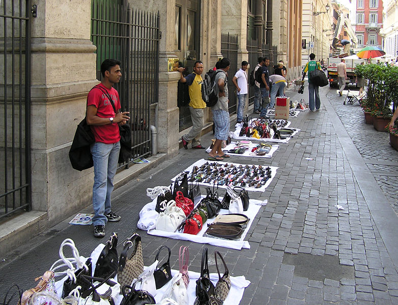 File:Street.hawker.in.rome.arp.jpg